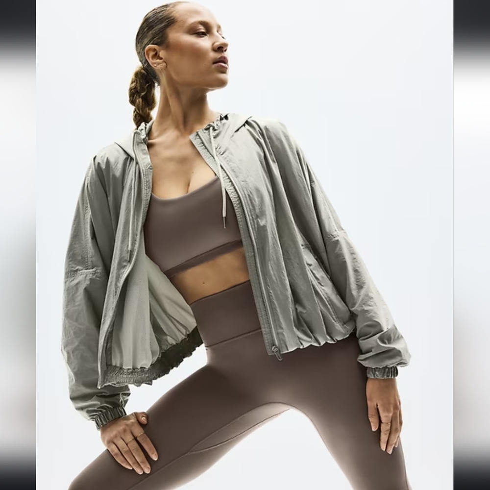 Athleta Day Drift Jacket in Size Medium Tall.